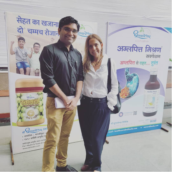 International delegate Giadrea from Brazil with Dr. Abhijeet Shirkande at the Internal Conference on Ayurveda – October 20, 2019.