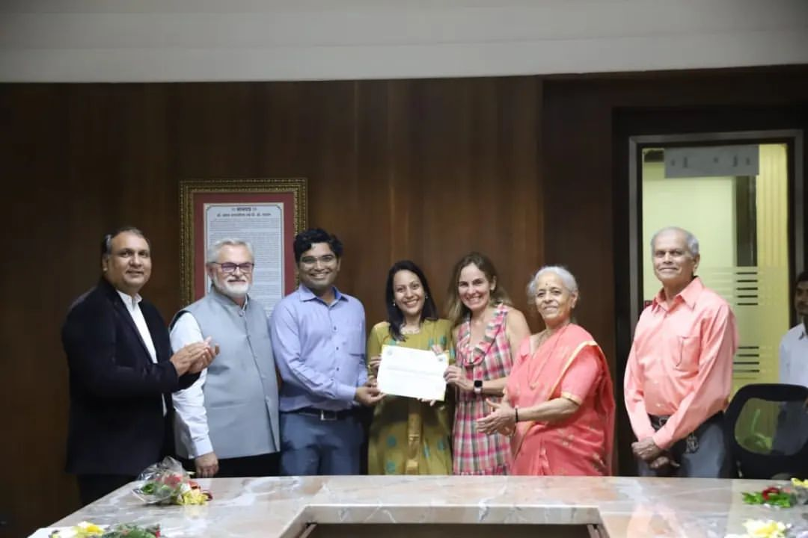 Appreciation Ceremony for the Brazilian Group by Dr. Abhijeet Shirkande and Dr. Ankita Shirkande.